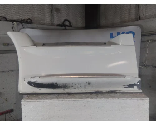 FREIGHTLINER CASCADIA 125 CAB SKIRT/SIDE FAIRING