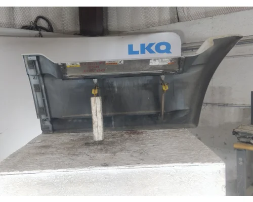 FREIGHTLINER CASCADIA 125 CAB SKIRTSIDE FAIRING