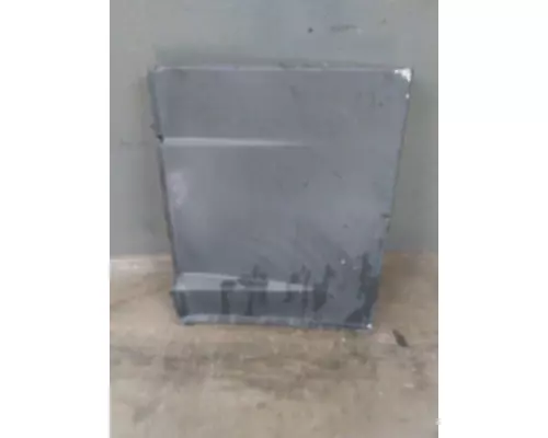 FREIGHTLINER CASCADIA 125 CAB SKIRTSIDE FAIRING