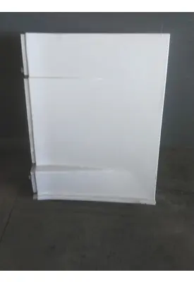 FREIGHTLINER CASCADIA 125 CAB SKIRT/SIDE FAIRING