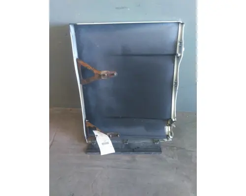 FREIGHTLINER CASCADIA 125 CAB SKIRTSIDE FAIRING