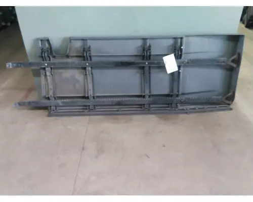 FREIGHTLINER CASCADIA 125 CAB SKIRTSIDE FAIRING