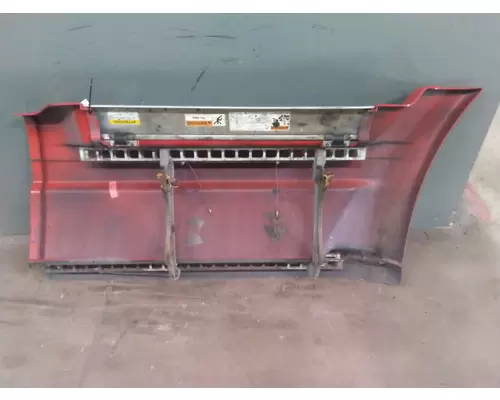 FREIGHTLINER CASCADIA 125 CAB SKIRTSIDE FAIRING