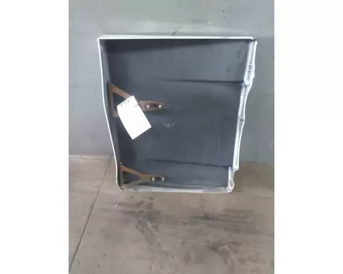 FREIGHTLINER CASCADIA 125 CAB SKIRTSIDE FAIRING