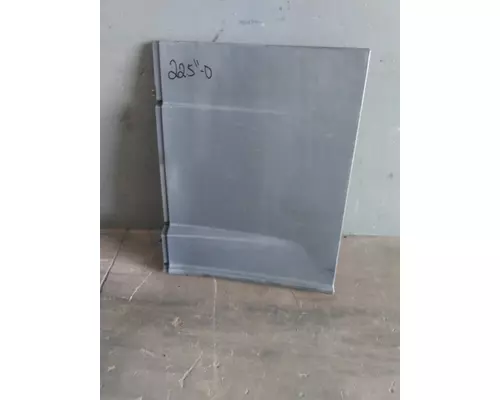 FREIGHTLINER CASCADIA 125 CAB SKIRTSIDE FAIRING