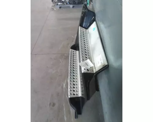 FREIGHTLINER CASCADIA 125 CAB SKIRTSIDE FAIRING