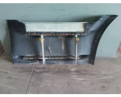 FREIGHTLINER CASCADIA 125 CAB SKIRTSIDE FAIRING