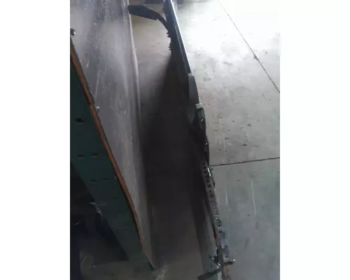 FREIGHTLINER CASCADIA 125 CAB SKIRTSIDE FAIRING