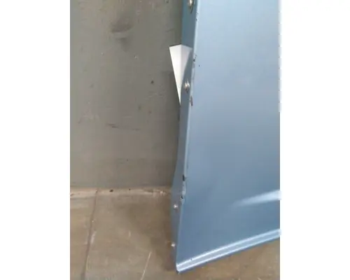 FREIGHTLINER CASCADIA 125 CAB SKIRTSIDE FAIRING