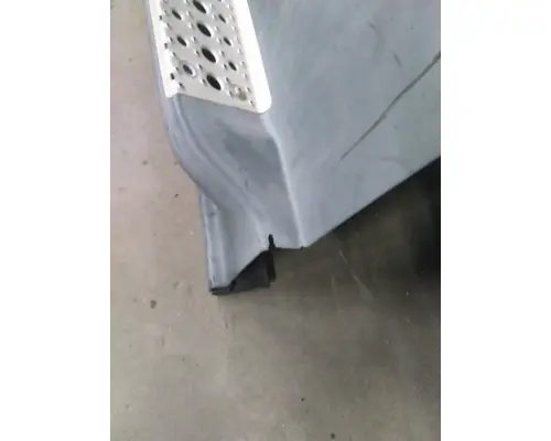 FREIGHTLINER CASCADIA 125 CAB SKIRTSIDE FAIRING