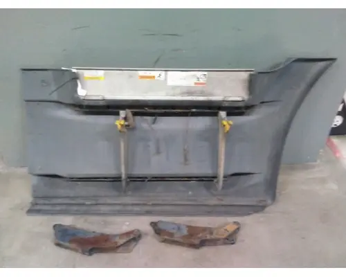 FREIGHTLINER CASCADIA 125 CAB SKIRTSIDE FAIRING