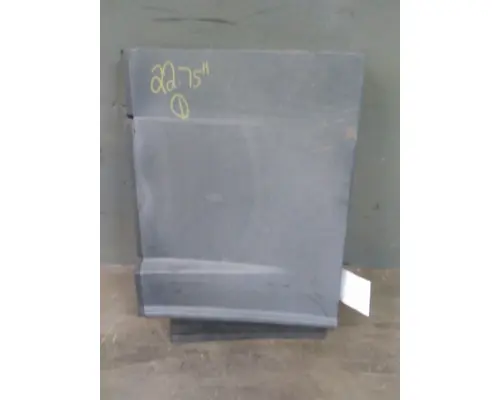 FREIGHTLINER CASCADIA 125 CAB SKIRTSIDE FAIRING