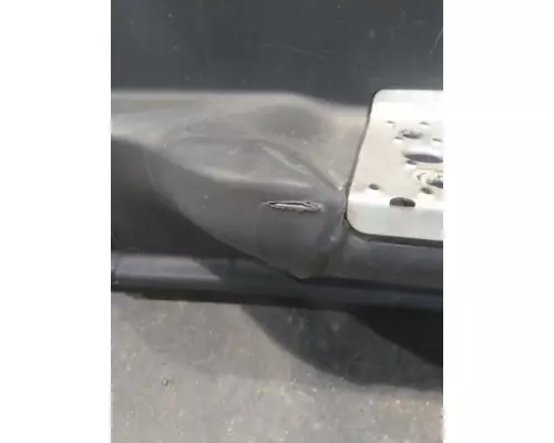 FREIGHTLINER CASCADIA 125 CAB SKIRTSIDE FAIRING