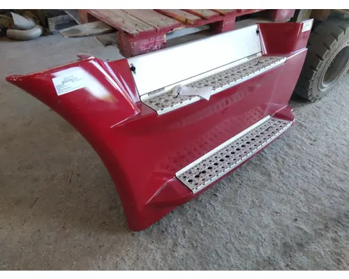 FREIGHTLINER CASCADIA 125 CAB SKIRTSIDE FAIRING