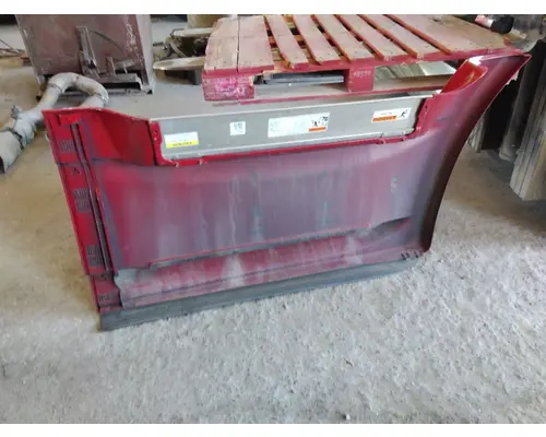 FREIGHTLINER CASCADIA 125 CAB SKIRTSIDE FAIRING