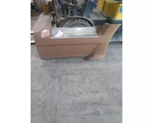 FREIGHTLINER CASCADIA 125 CAB SKIRTSIDE FAIRING