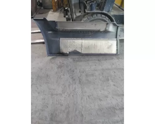 FREIGHTLINER CASCADIA 125 CAB SKIRTSIDE FAIRING