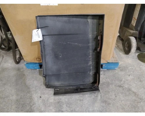FREIGHTLINER CASCADIA 125 CAB SKIRTSIDE FAIRING