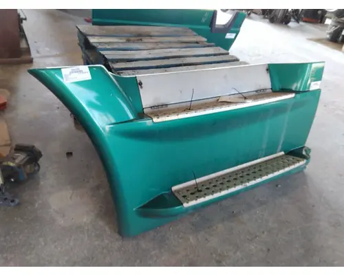 FREIGHTLINER CASCADIA 125 CAB SKIRTSIDE FAIRING