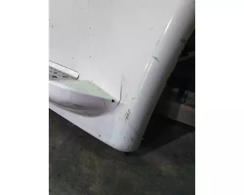 FREIGHTLINER CASCADIA 125 CAB SKIRTSIDE FAIRING