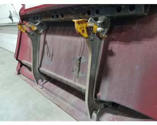 FREIGHTLINER CASCADIA 125 CAB SKIRTSIDE FAIRING