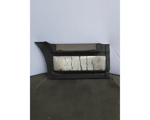 FREIGHTLINER CASCADIA 125 CAB SKIRTSIDE FAIRING