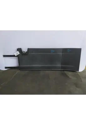FREIGHTLINER CASCADIA 125 CAB SKIRT/SIDE FAIRING