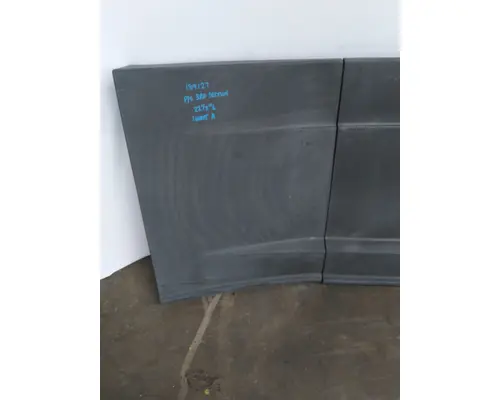 FREIGHTLINER CASCADIA 125 CAB SKIRTSIDE FAIRING