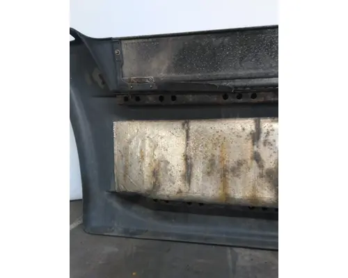 FREIGHTLINER CASCADIA 125 CAB SKIRTSIDE FAIRING