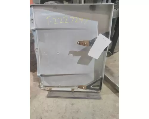 FREIGHTLINER CASCADIA 125 CAB SKIRTSIDE FAIRING