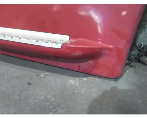 FREIGHTLINER CASCADIA 125 CAB SKIRTSIDE FAIRING