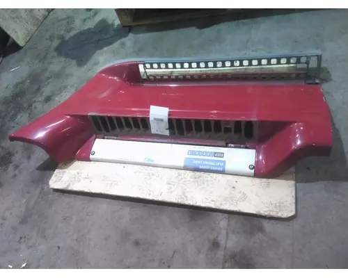 FREIGHTLINER CASCADIA 125 CAB SKIRTSIDE FAIRING