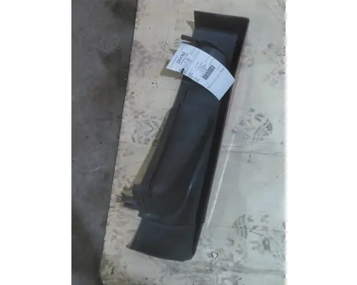 FREIGHTLINER CASCADIA 125 CAB SKIRTSIDE FAIRING