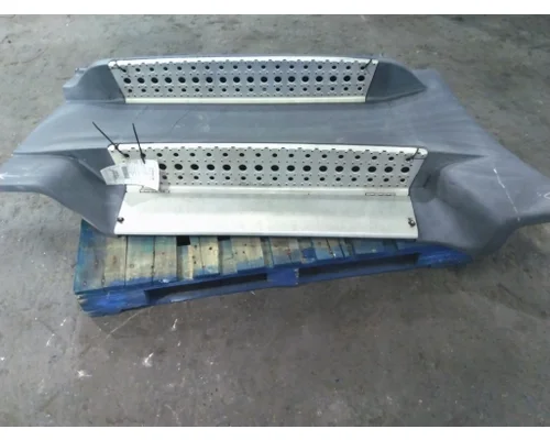 FREIGHTLINER CASCADIA 125 CAB SKIRTSIDE FAIRING