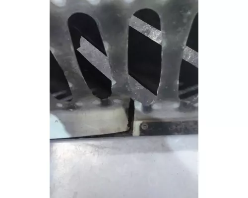 FREIGHTLINER CASCADIA 125 CAB SKIRTSIDE FAIRING