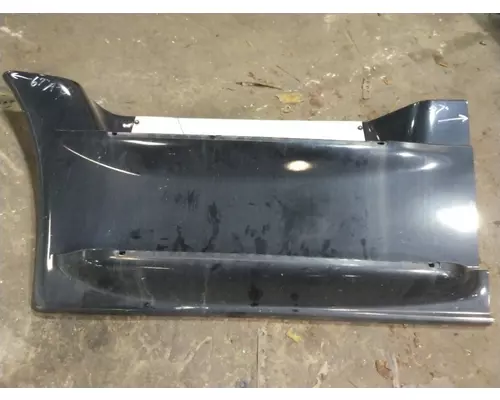 FREIGHTLINER CASCADIA 125 CAB SKIRTSIDE FAIRING