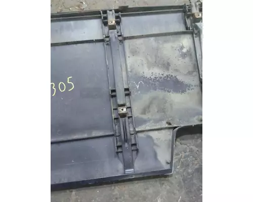 FREIGHTLINER CASCADIA 125 CAB SKIRTSIDE FAIRING