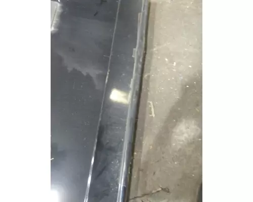 FREIGHTLINER CASCADIA 125 CAB SKIRTSIDE FAIRING