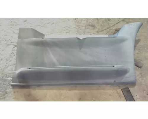 FREIGHTLINER CASCADIA 125 CAB SKIRTSIDE FAIRING