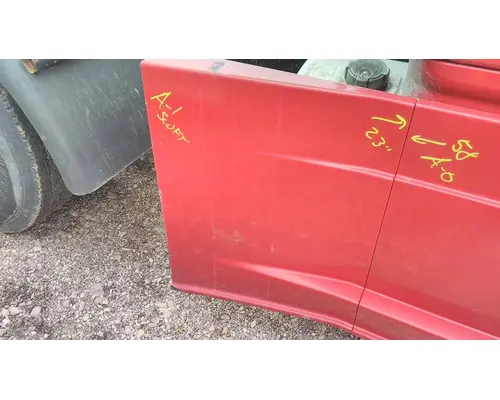 FREIGHTLINER CASCADIA 125 CAB SKIRTSIDE FAIRING