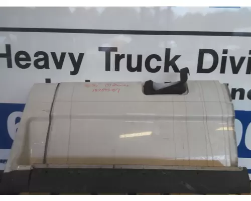 FREIGHTLINER CASCADIA 125 CAB SKIRTSIDE FAIRING