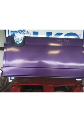 FREIGHTLINER CASCADIA 125 CAB SKIRT/SIDE FAIRING