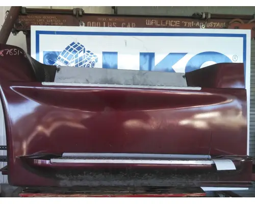 FREIGHTLINER CASCADIA 125 CAB SKIRTSIDE FAIRING