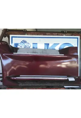 FREIGHTLINER CASCADIA 125 CAB SKIRT/SIDE FAIRING