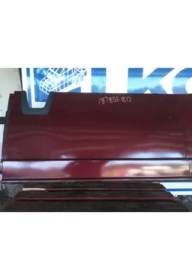 FREIGHTLINER CASCADIA 125 CAB SKIRT/SIDE FAIRING