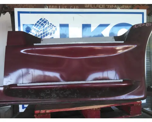 FREIGHTLINER CASCADIA 125 CAB SKIRTSIDE FAIRING