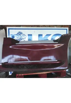 FREIGHTLINER CASCADIA 125 CAB SKIRT/SIDE FAIRING