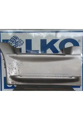 FREIGHTLINER CASCADIA 125 CAB SKIRT/SIDE FAIRING