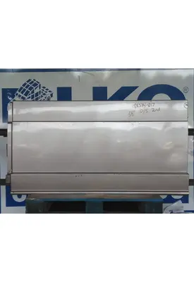 FREIGHTLINER CASCADIA 125 CAB SKIRT/SIDE FAIRING