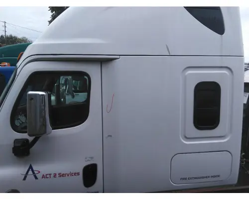 FREIGHTLINER CASCADIA 125 CAB